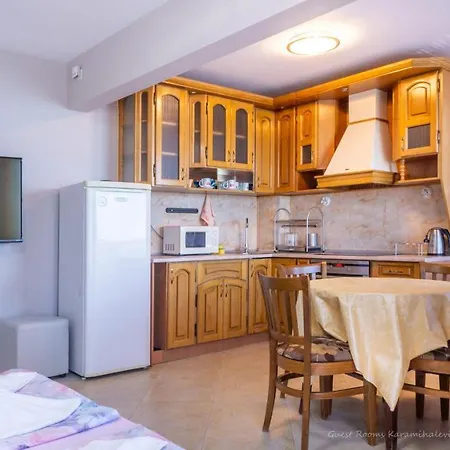 Πανσιόν Karamihalevi